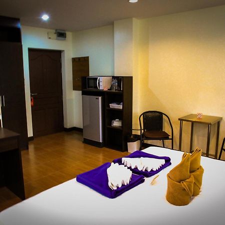 Sky Villa Hua Hin Guesthouse - Adults-Only מראה חיצוני תמונה