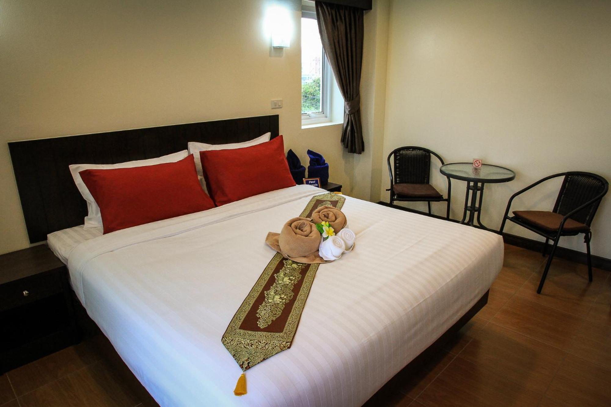 Sky Villa Hua Hin Guesthouse - Adults-Only מראה חיצוני תמונה