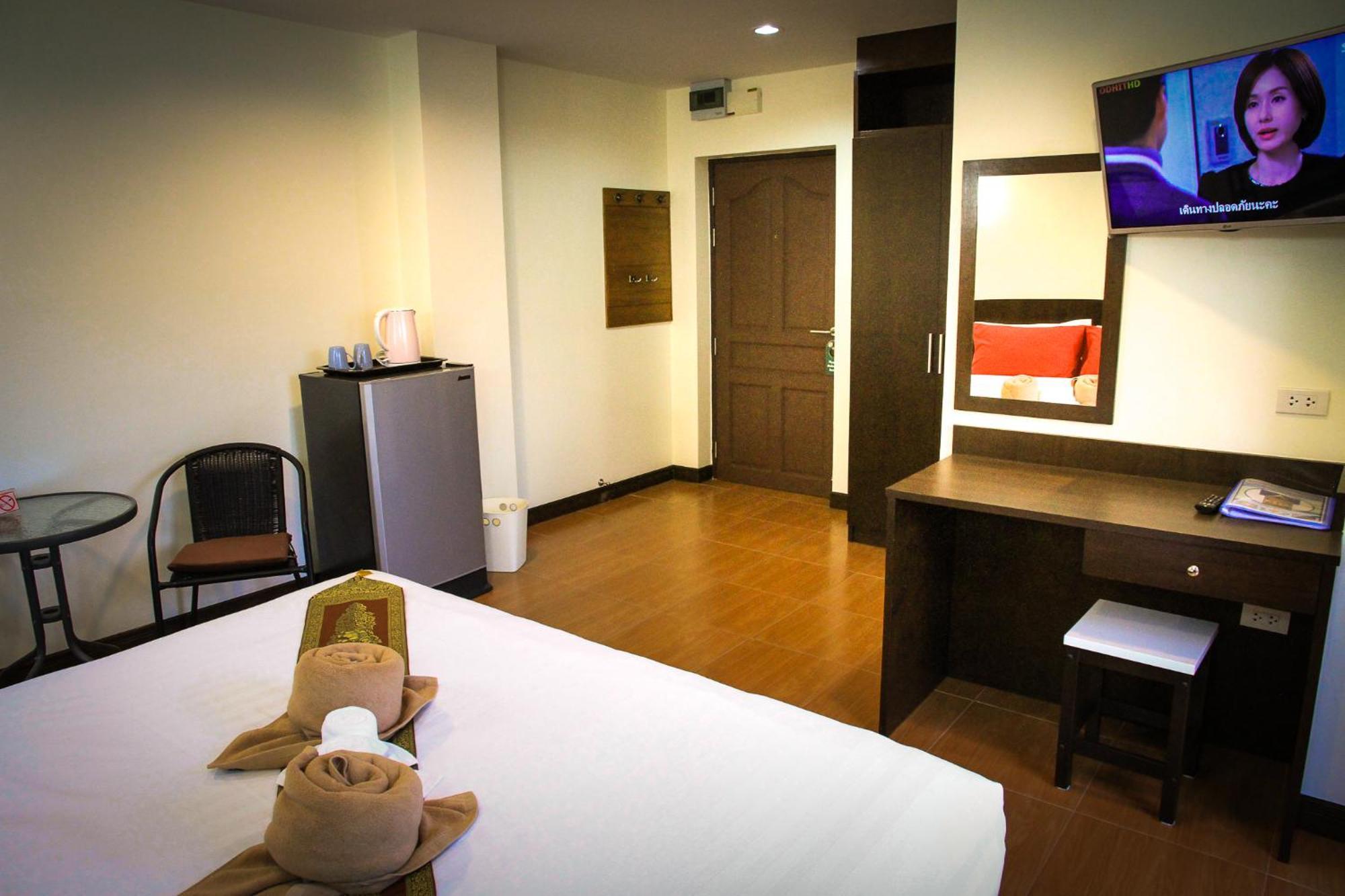 Sky Villa Hua Hin Guesthouse - Adults-Only מראה חיצוני תמונה