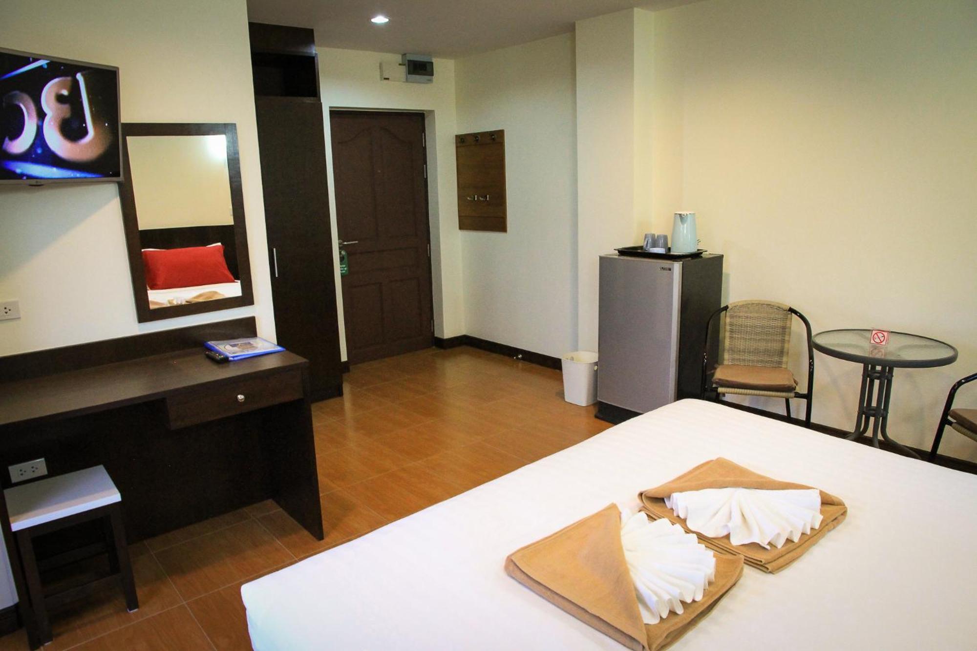 Sky Villa Hua Hin Guesthouse - Adults-Only מראה חיצוני תמונה