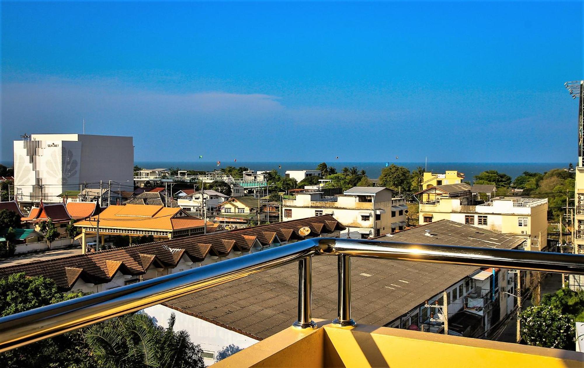 Sky Villa Hua Hin Guesthouse - Adults-Only מראה חיצוני תמונה