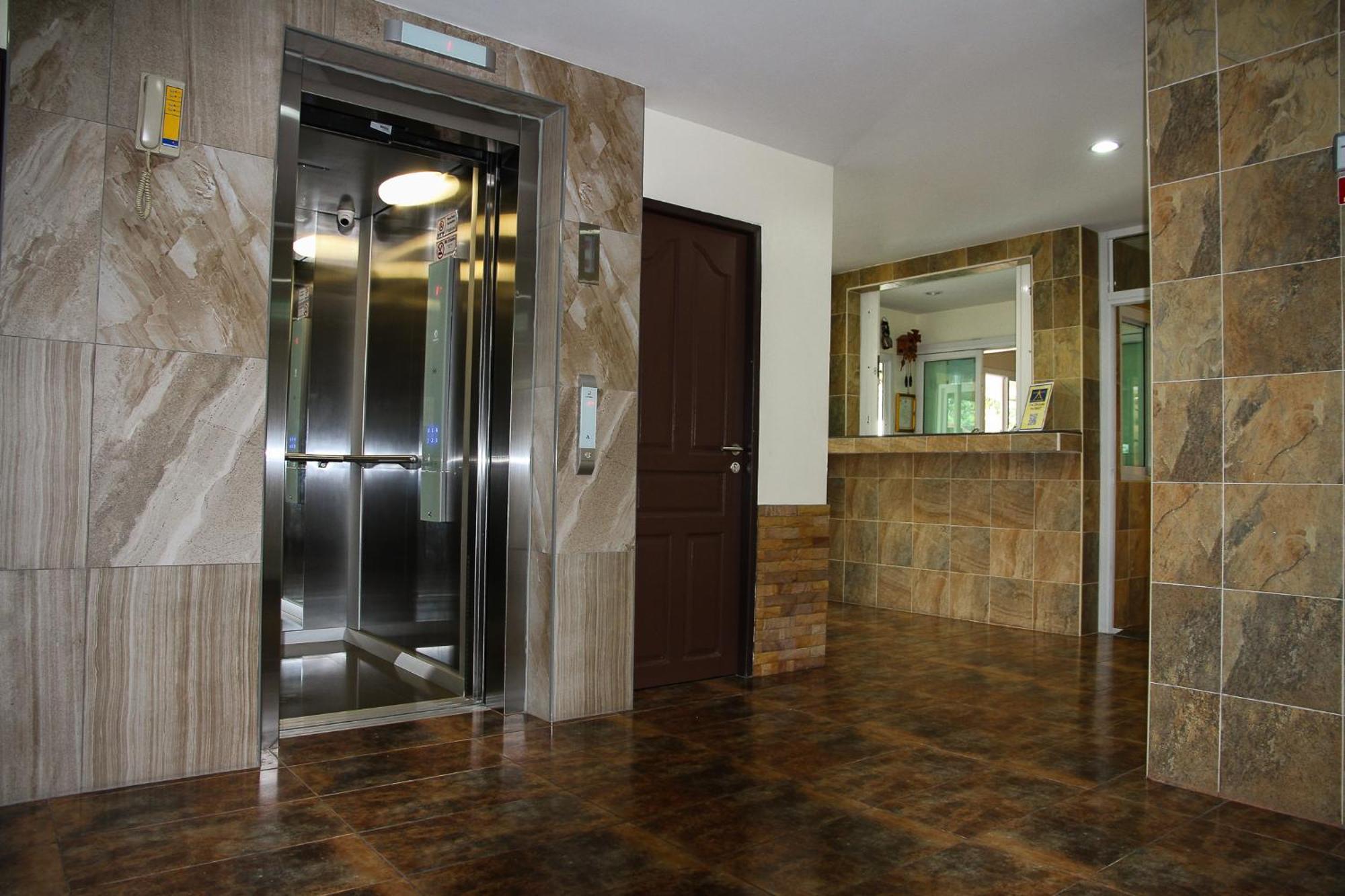 Sky Villa Hua Hin Guesthouse - Adults-Only מראה חיצוני תמונה